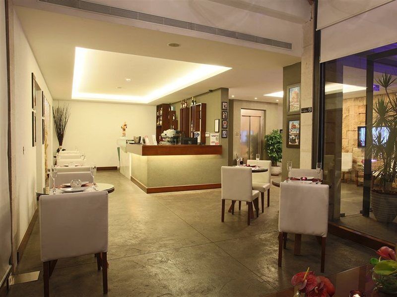 โรงแรมโมโนเบิร์ก บิบลอส Byblos ภายนอก รูปภาพ